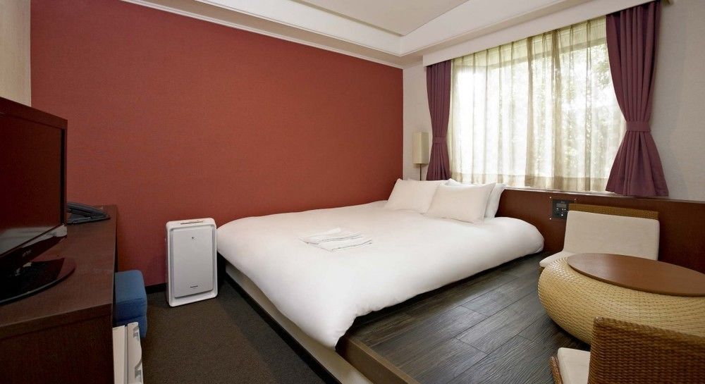 The B Kyoto Sanjo Hotell Exteriör bild