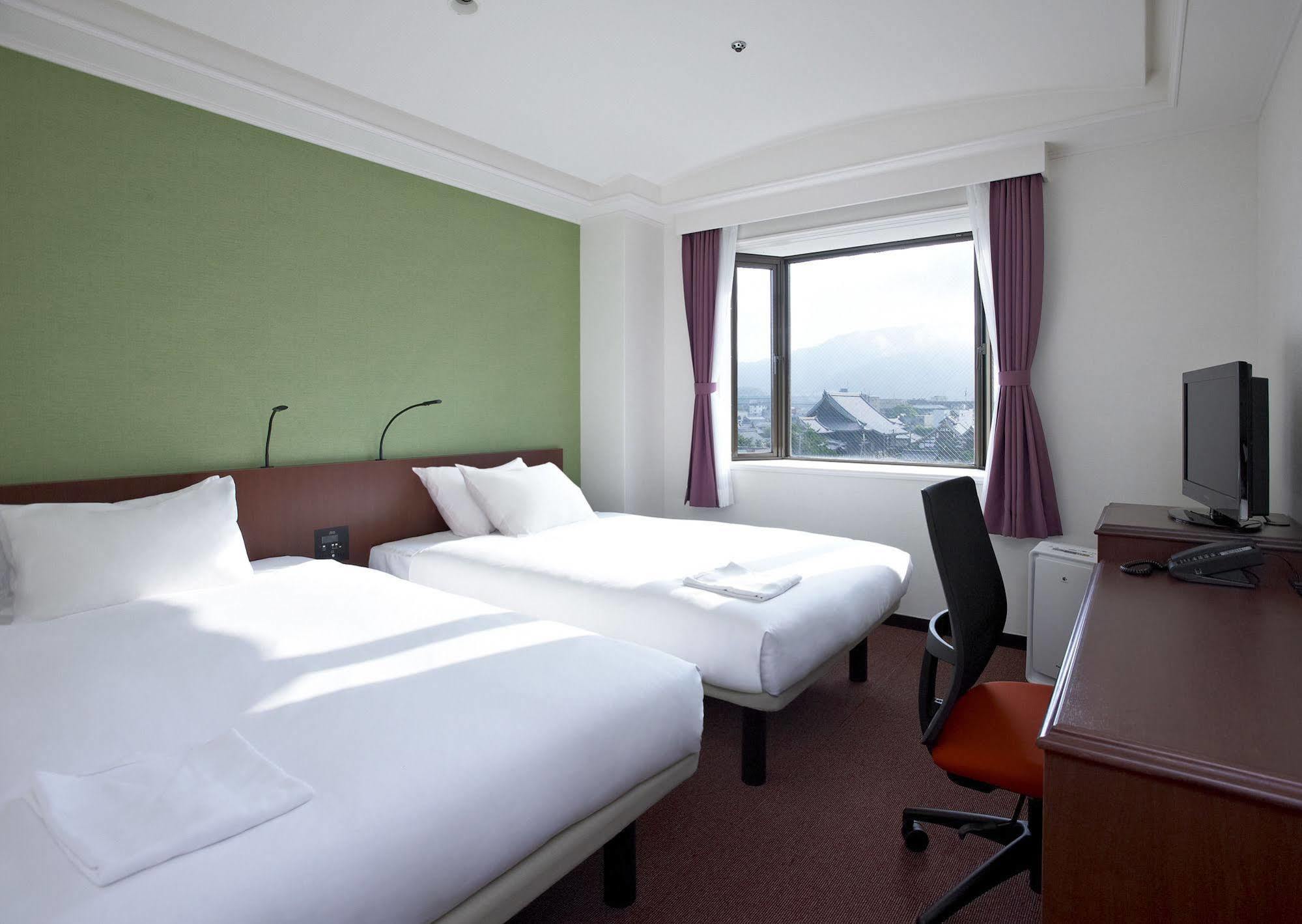 The B Kyoto Sanjo Hotell Exteriör bild